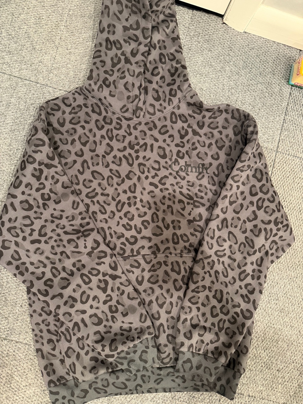 Comfort Leopard Print Hoodie - Gray